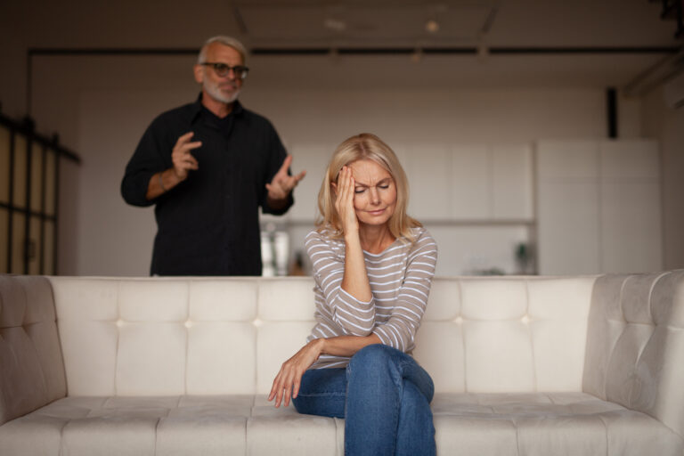 Quarrel of a mature couple at home